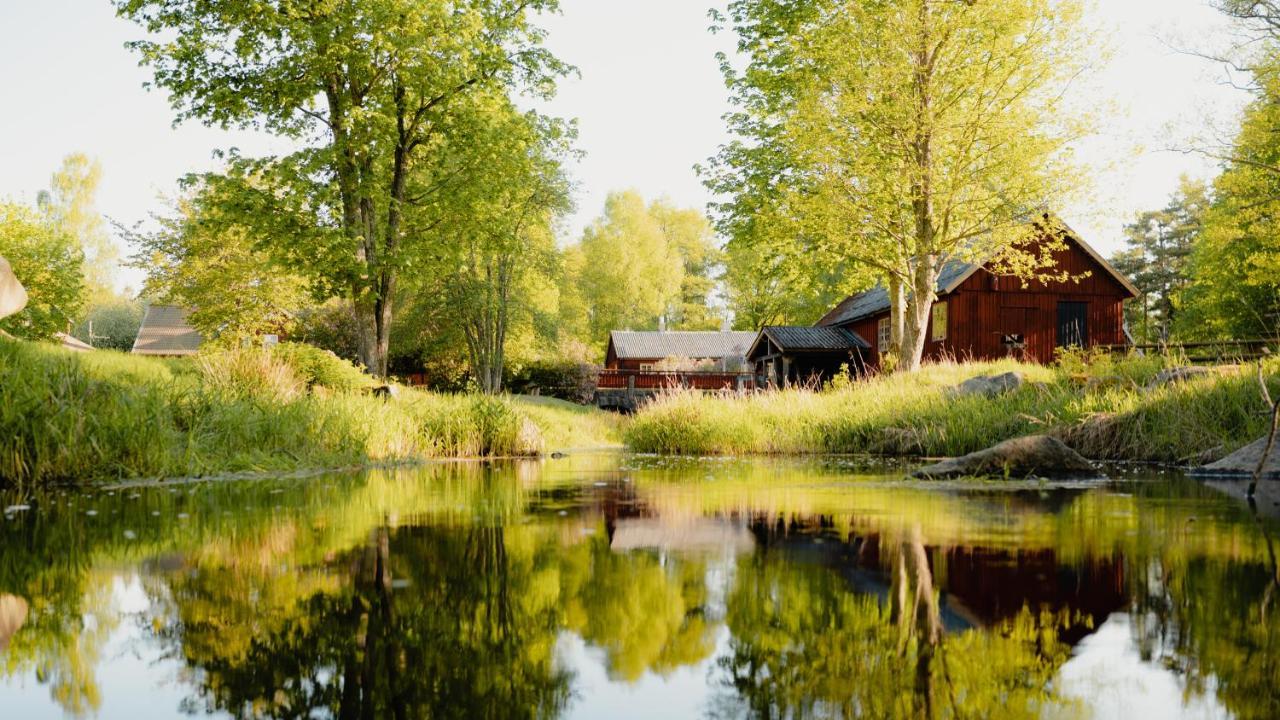 Linneryd Stf Korroe Gardshotell - B&B المظهر الخارجي الصورة