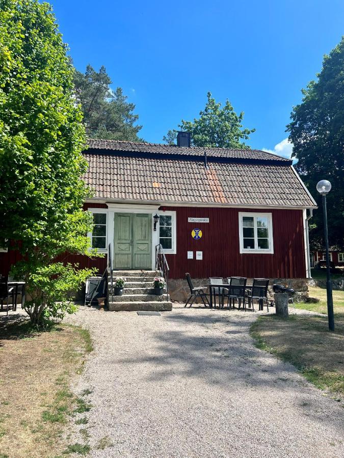Linneryd Stf Korroe Gardshotell - B&B المظهر الخارجي الصورة